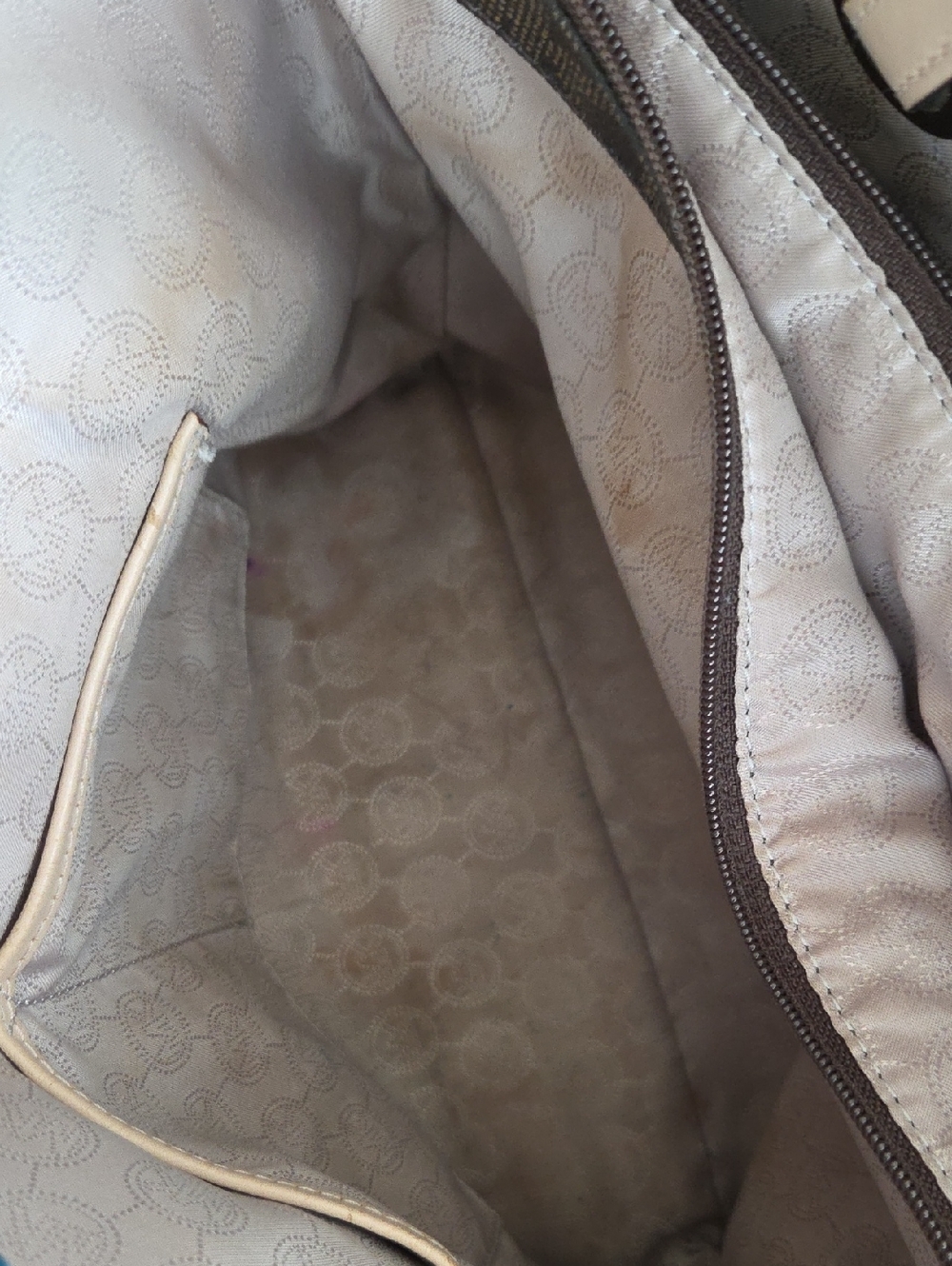 Michael Kors Jet Set East West Signature Monogram Tote Bag in Brown - Picture 11 of 17